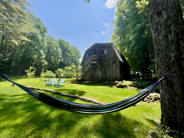 1171 Wickopee Hill, Dummerston, VT 05301