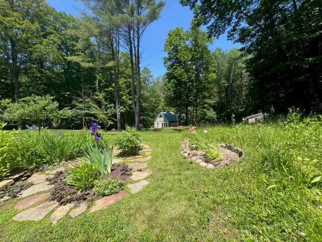 1171 Wickopee Hill, Dummerston, VT 05301