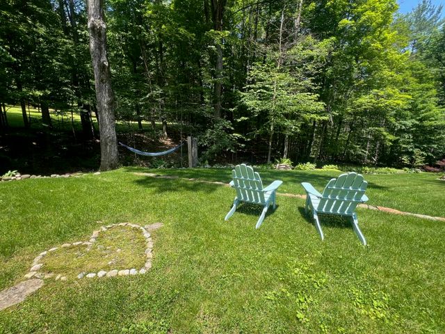 1171 Wickopee Hill, Dummerston, VT 05301