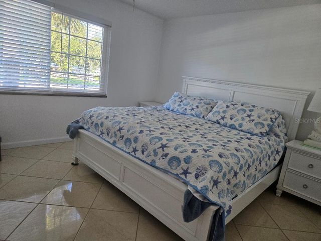 650 PINELLAS POINT DRIVE S 204, St Petersburg, FL 33705