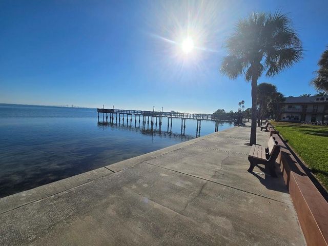 650 PINELLAS POINT DRIVE S 204, St Petersburg, FL 33705
