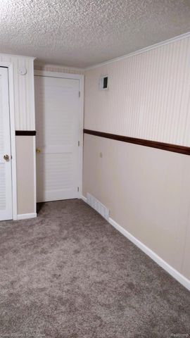 3145 Krafft Road, Fort Gratiot Charter Township, MI 48059