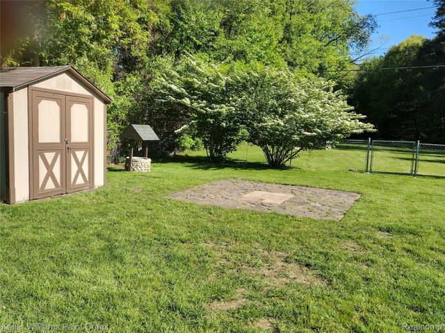 3145 Krafft Road, Fort Gratiot Charter Township, MI 48059