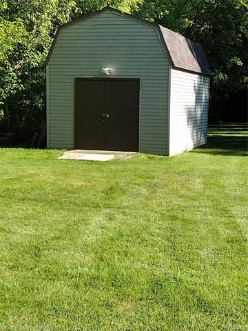 3145 Krafft Road, Fort Gratiot Charter Township, MI 48059