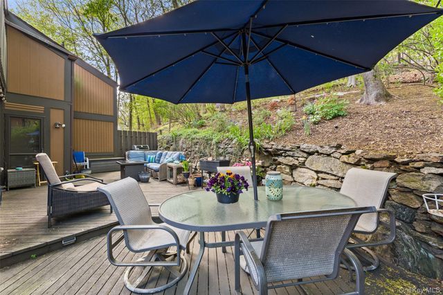 114 Ogden Avenue, Dobbs Ferry, NY 10522