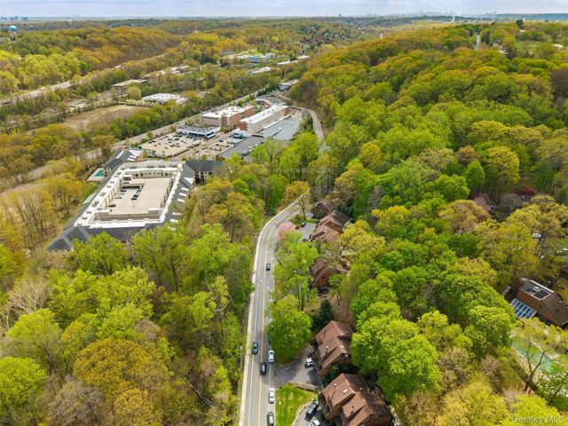114 Ogden Avenue, Dobbs Ferry, NY 10522