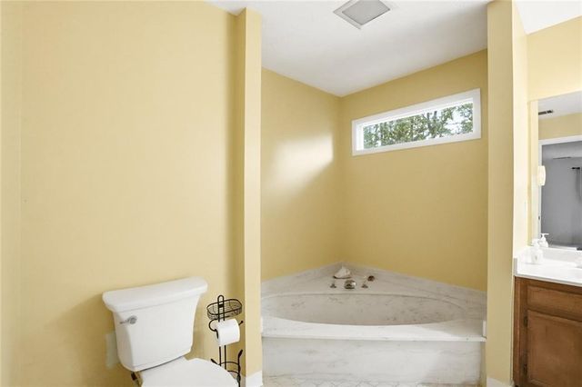 2955 Ascot Lane, Roswell, GA 30076