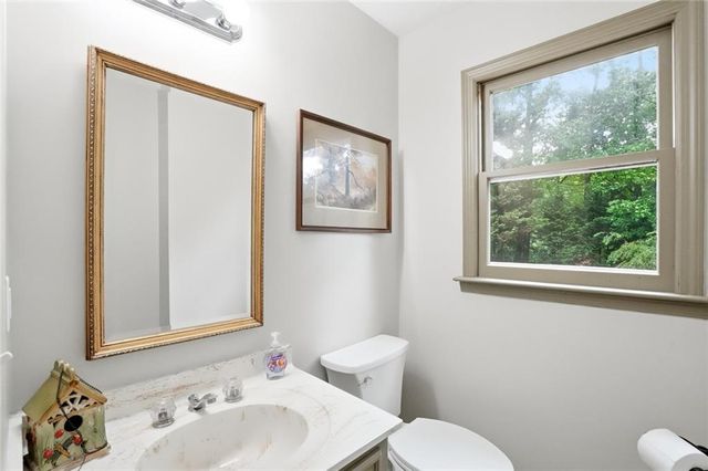 2955 Ascot Lane, Roswell, GA 30076