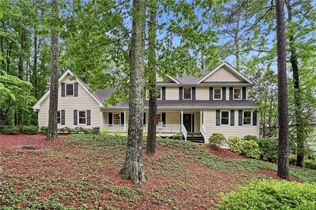 2955 Ascot Lane, Roswell, GA 30076