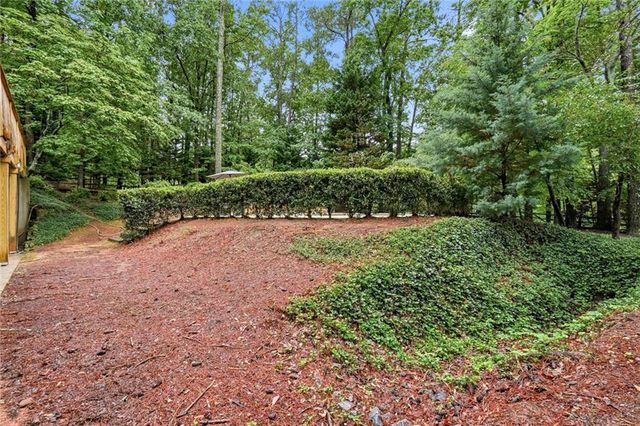 2955 Ascot Lane, Roswell, GA 30076