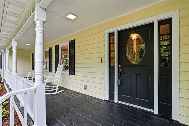 2955 Ascot Lane, Roswell, GA 30076