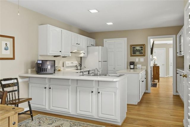 3269 Embry Downs Court, Atlanta, GA 30340