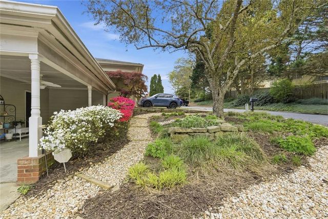 3269 Embry Downs Court, Atlanta, GA 30340