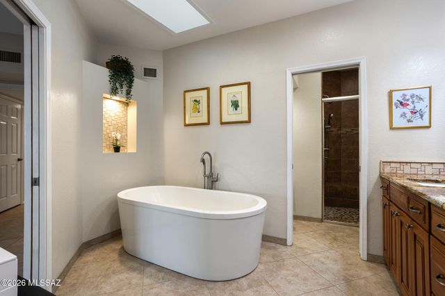 4280 Camino Ferreo, Tucson, AZ 85750