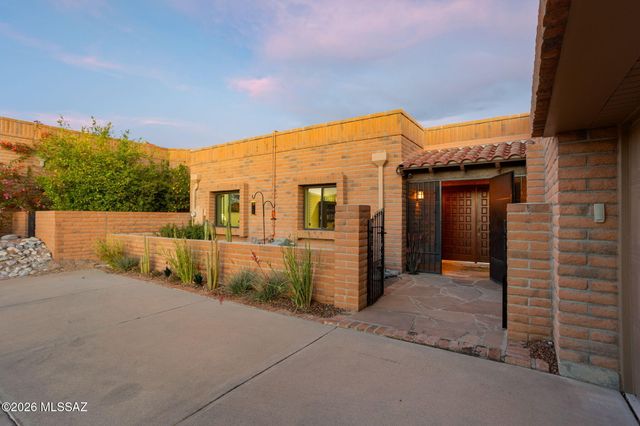 4280 Camino Ferreo, Tucson, AZ 85750