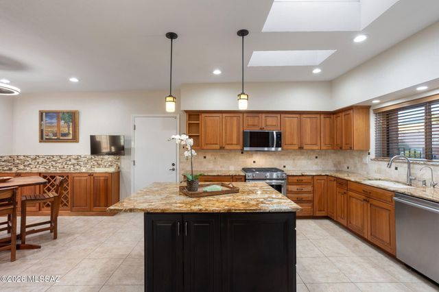 4280 Camino Ferreo, Tucson, AZ 85750