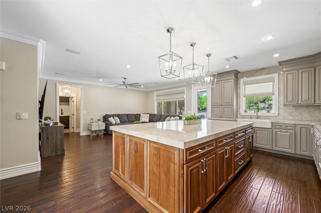 1517 Ravanusa Drive, Henderson, NV 89052
