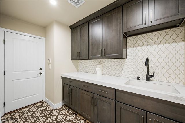1517 Ravanusa Drive, Henderson, NV 89052