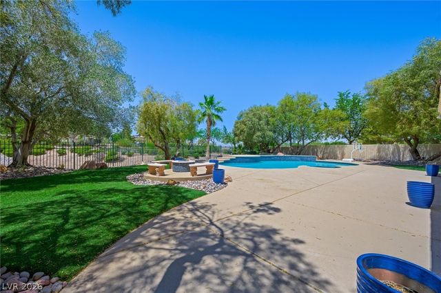 1517 Ravanusa Drive, Henderson, NV 89052