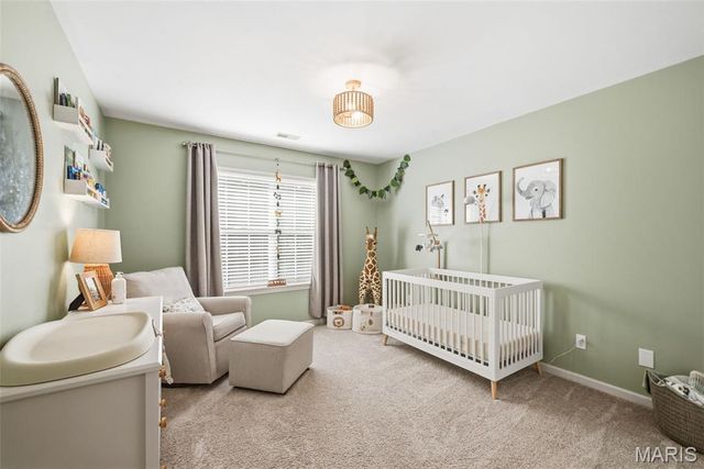 2942 Marchbanks Place, St Louis, MO 63129