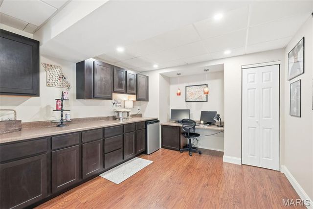 2942 Marchbanks Place, St Louis, MO 63129