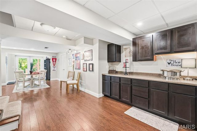 2942 Marchbanks Place, St Louis, MO 63129