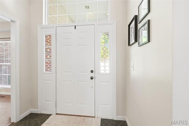 2942 Marchbanks Place, St Louis, MO 63129