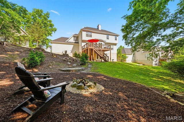 2942 Marchbanks Place, St Louis, MO 63129