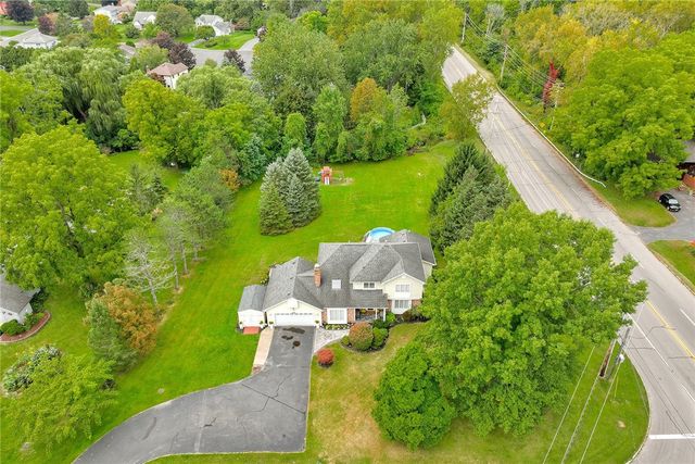 645 Webster Road, Webster, NY 14580