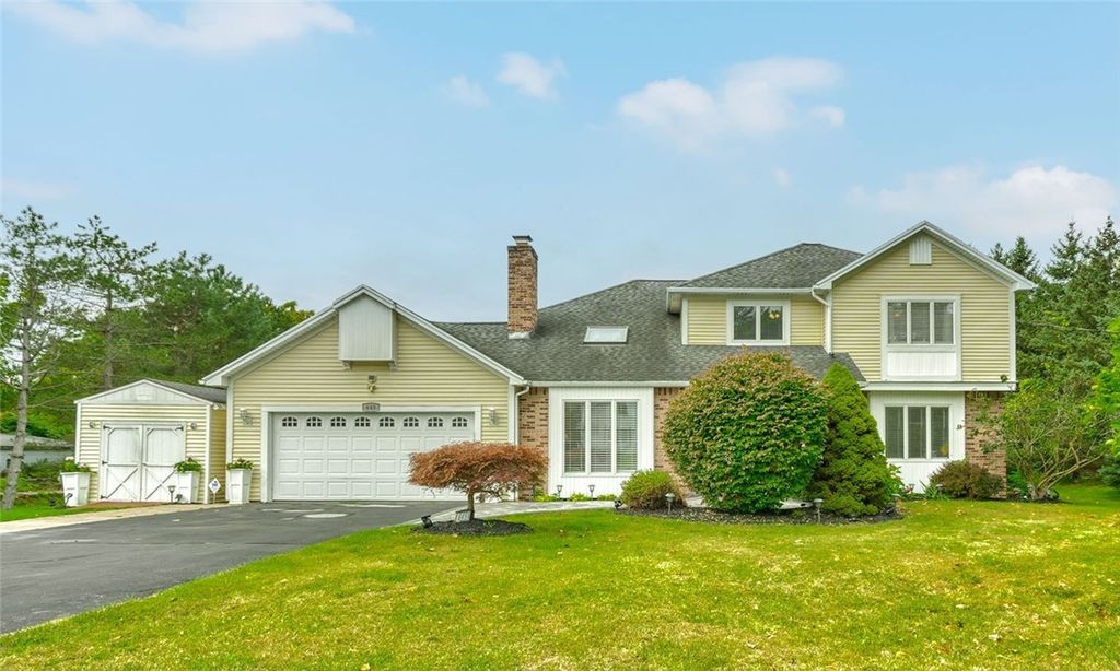645 Webster Road, Webster, NY 14580
