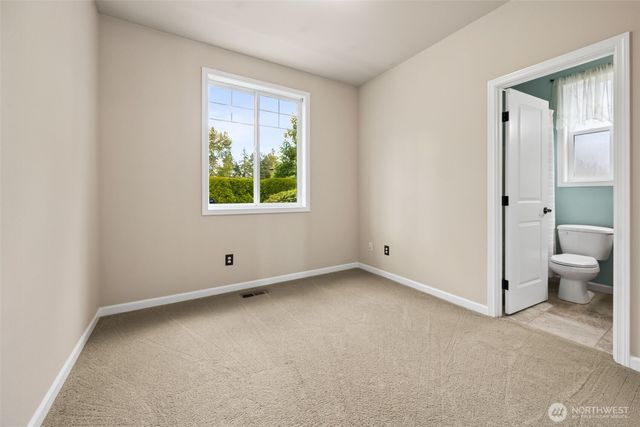 15126 82nd Avenue E, Puyallup, WA 98375