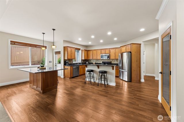 15126 82nd Avenue E, Puyallup, WA 98375