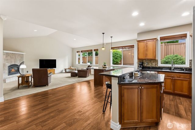 15126 82nd Avenue E, Puyallup, WA 98375