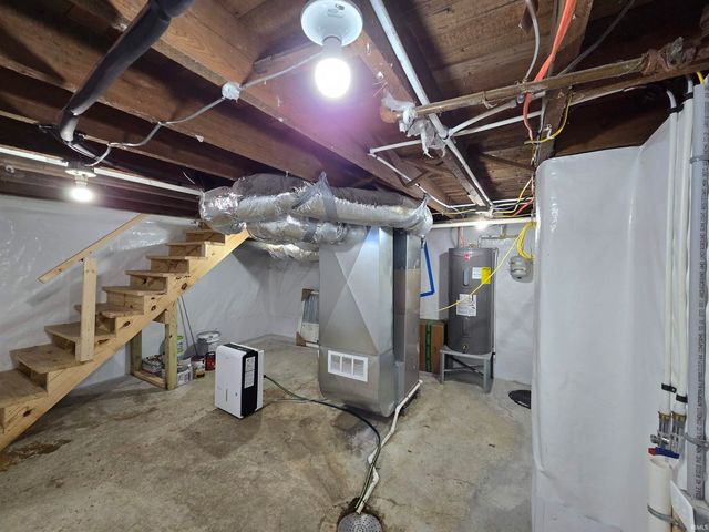 7319 Main Street, Wadesville, IN 47638