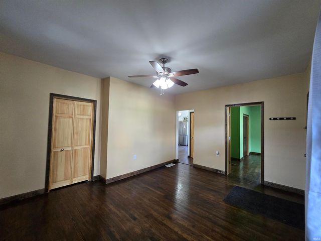 7319 Main Street, Wadesville, IN 47638