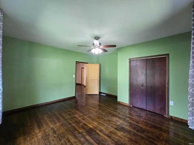 7319 Main Street, Wadesville, IN 47638