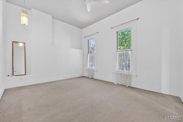 2702 Indiana Avenue, St Louis, MO 63118