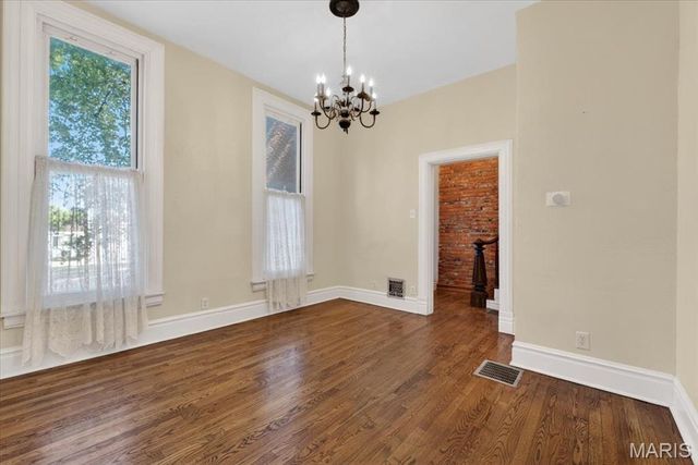 2702 Indiana Avenue, St Louis, MO 63118
