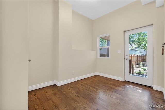 2702 Indiana Avenue, St Louis, MO 63118