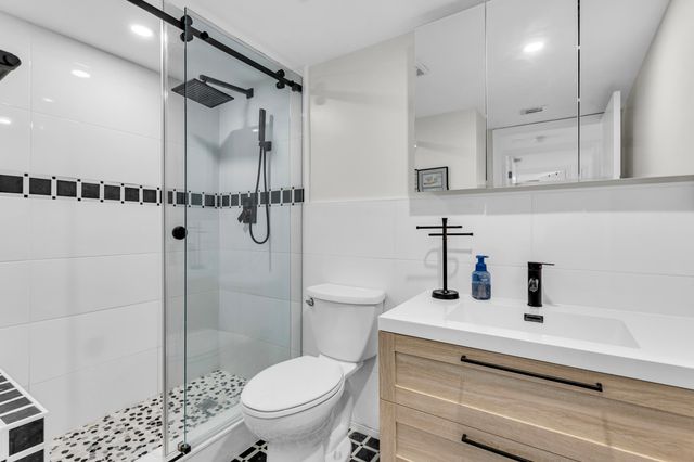 3200 N Ocean Drive Unit 203, Hollywood, FL 33019