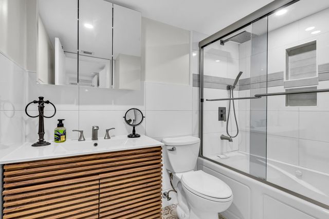 3200 N Ocean Drive Unit 203, Hollywood, FL 33019