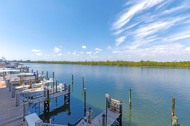 3200 N Ocean Drive Unit 203, Hollywood, FL 33019