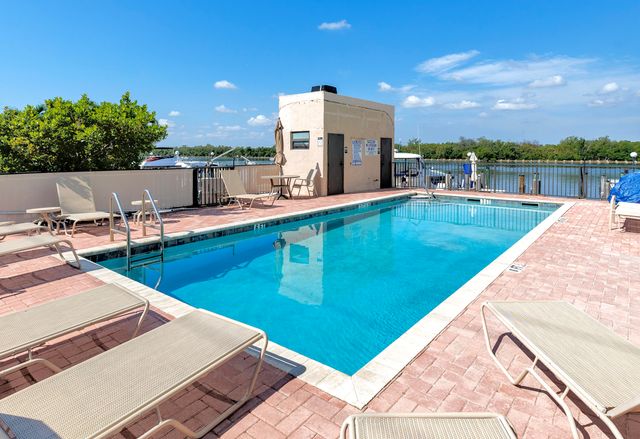 3200 N Ocean Drive Unit 203, Hollywood, FL 33019