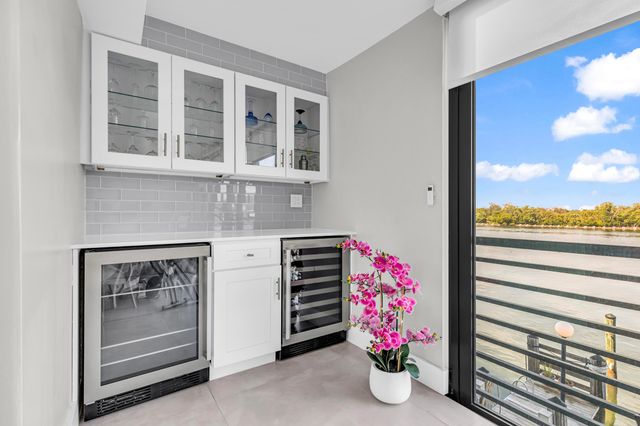 3200 N Ocean Drive Unit 203, Hollywood, FL 33019