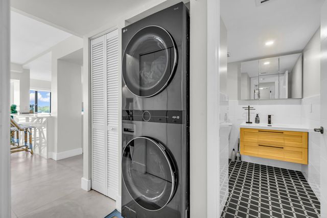 3200 N Ocean Drive Unit 203, Hollywood, FL 33019