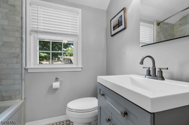 2385 Whittier Ave, Scotch Plains Twp., NJ 07076