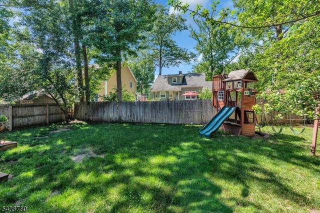 2385 Whittier Ave, Scotch Plains Twp., NJ 07076