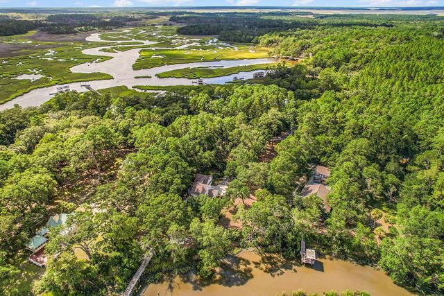 151 Julienton Drive, Townsend, GA 31331