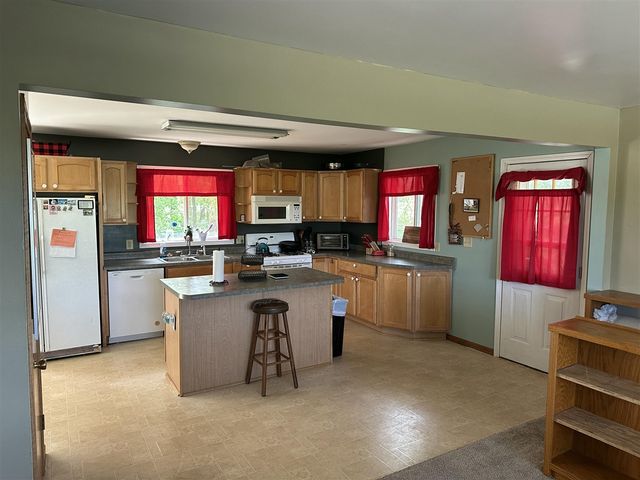 23290 North Avenue, Battle Creek, MI 49017