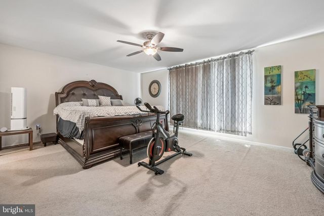16 MERION RD, Marlton, NJ 08053